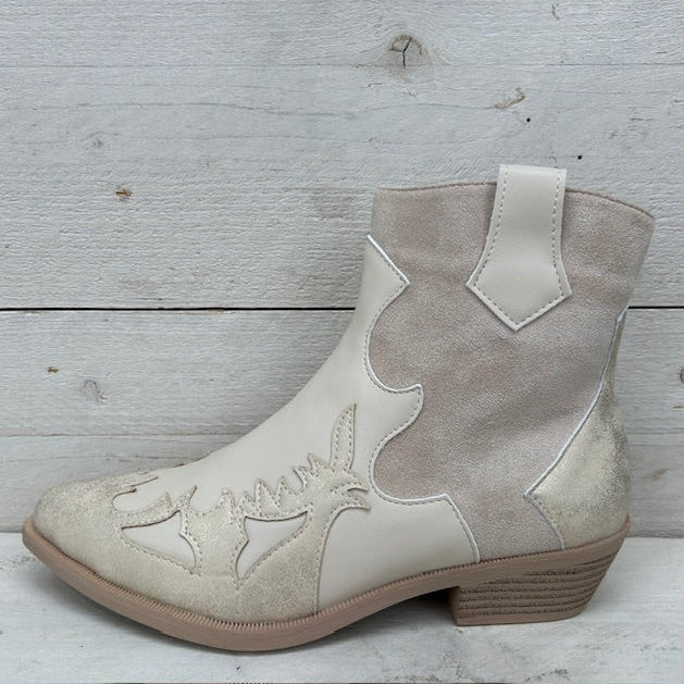 Leuk cowboylaarsje met lage hak goud beige