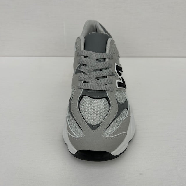 Sneakers met chunky zool grijs