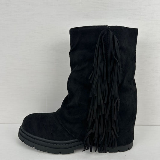 Suèdine boots met leuke flap zwart