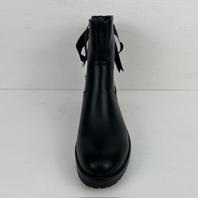 Leatherlook enkellaarsje met strik zwart