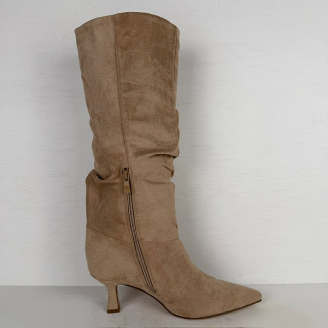 Geweldige slouchy laarzen met naaldhakje khaki