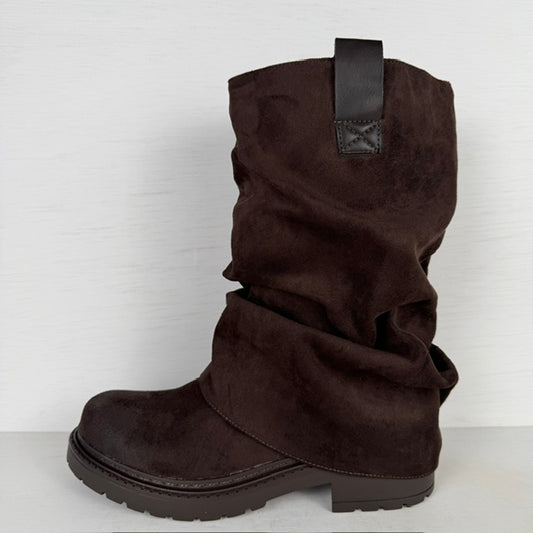 Suèdine boots met slouchy flap bruin