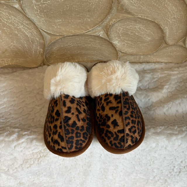 Cozy pantoffels dark leopard