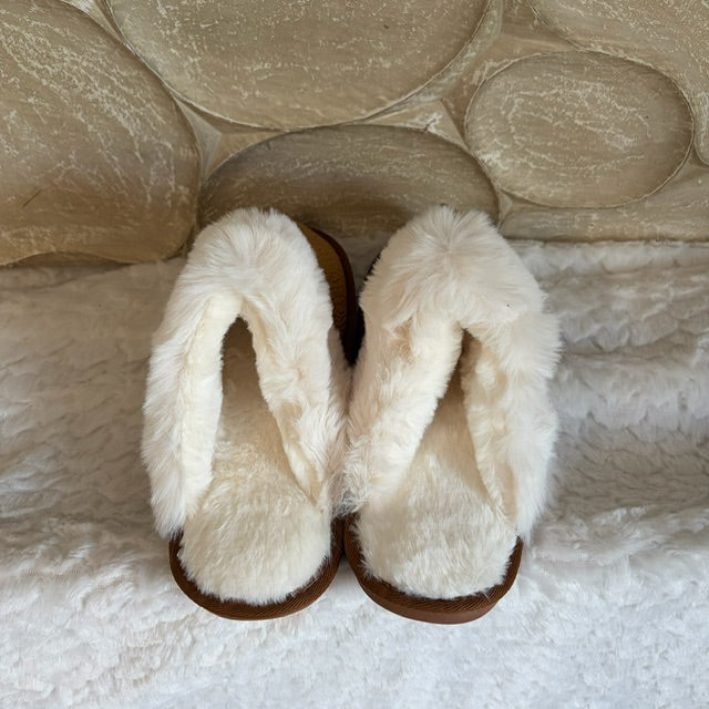 Cozy pantoffels goud