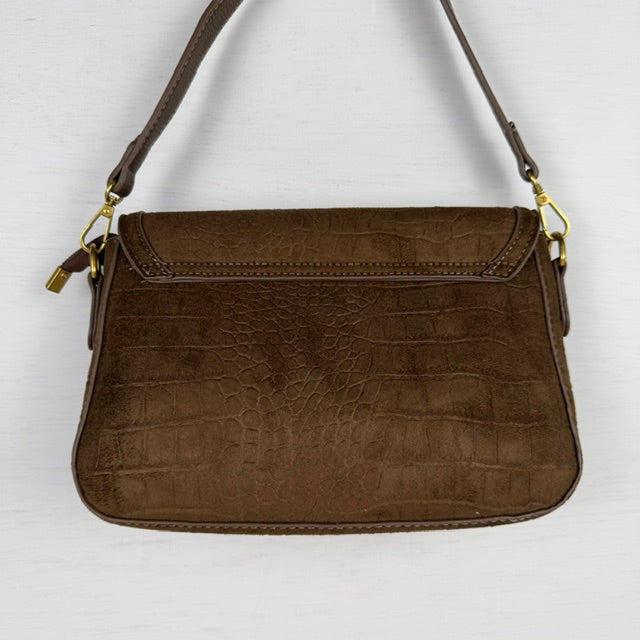 Leuke schoudertas met croco design bruin