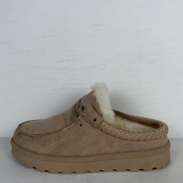 Furry instap pantoffels beige