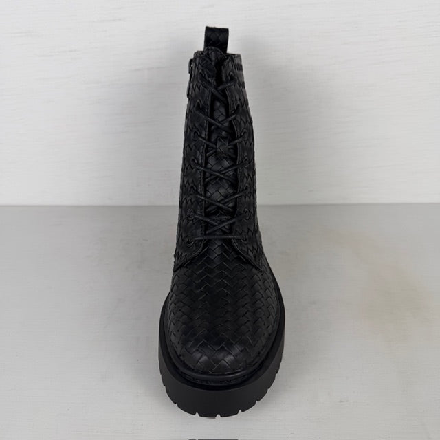 Leuke veterboots met gevlochten motief zwart