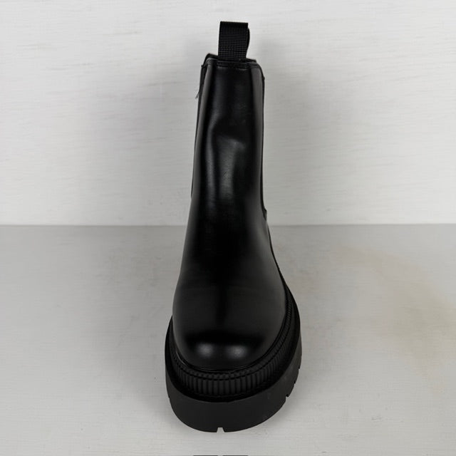 Leatherlook boots met elastiek en lusjes zwart