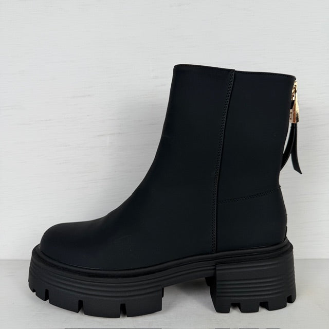 Stoere leatherlook boots met rits zwart