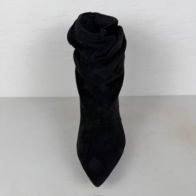 Slouchy laarzen met klein naaldhakje zwart