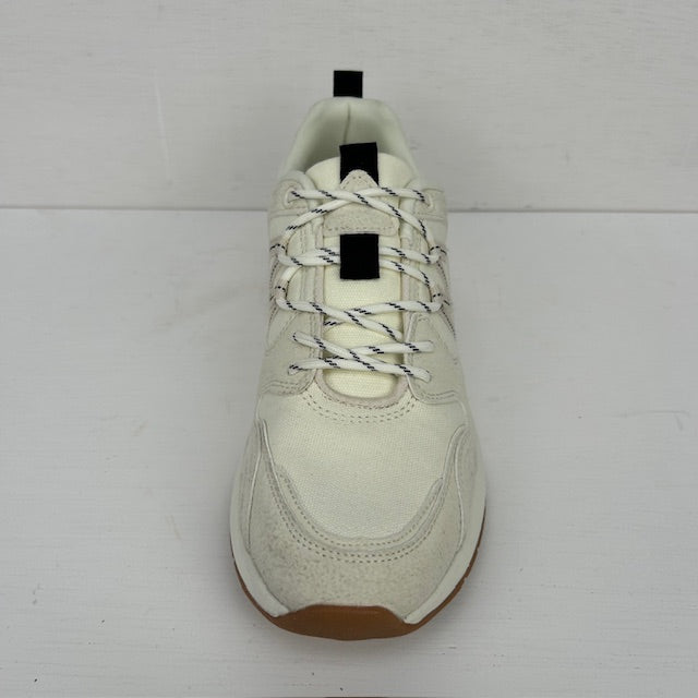 Casual sneaker met trendy look beige