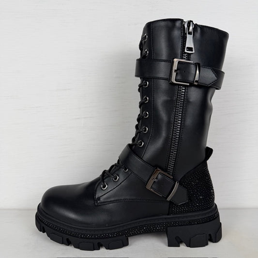 Stoere leatherlook veterboots met shiny details zwart