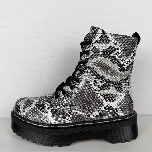 Gave veterboots met dierenprint wit