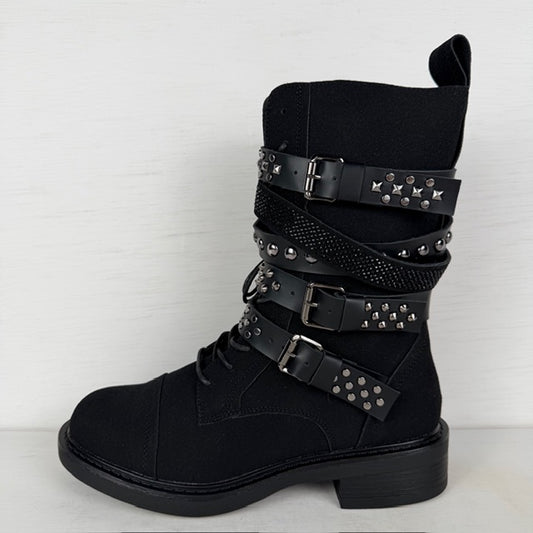 Stoere laarzen met veters en gespjes zwart