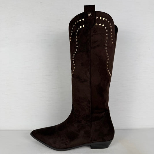 Hoge suèdine cowboylaarzen met studs en lage hak bruin