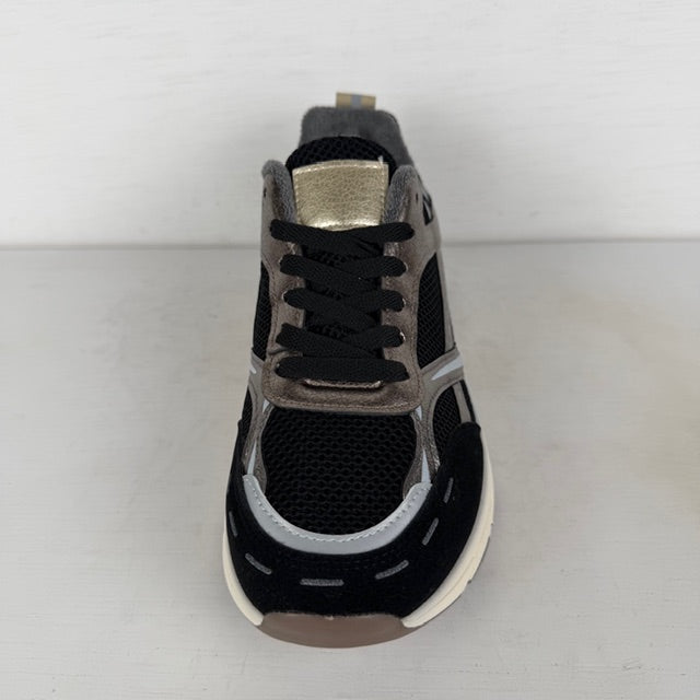 Sportieve sneakers met metallic details zwart