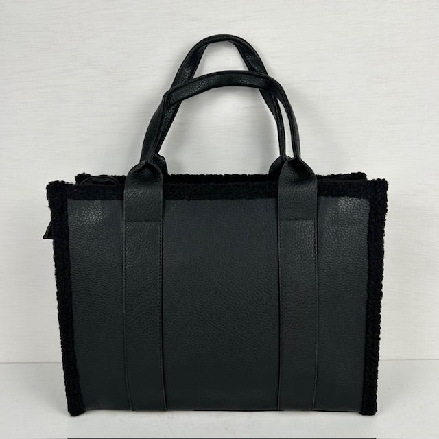 Tote bag met teddy randje groot zwart
