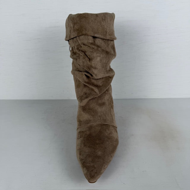 Suèdine slouchy laarzen met klein naaldhakje khaki