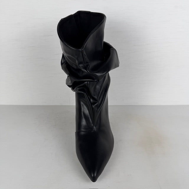 Trendy leatherlook laarzen met slouchy design zwart