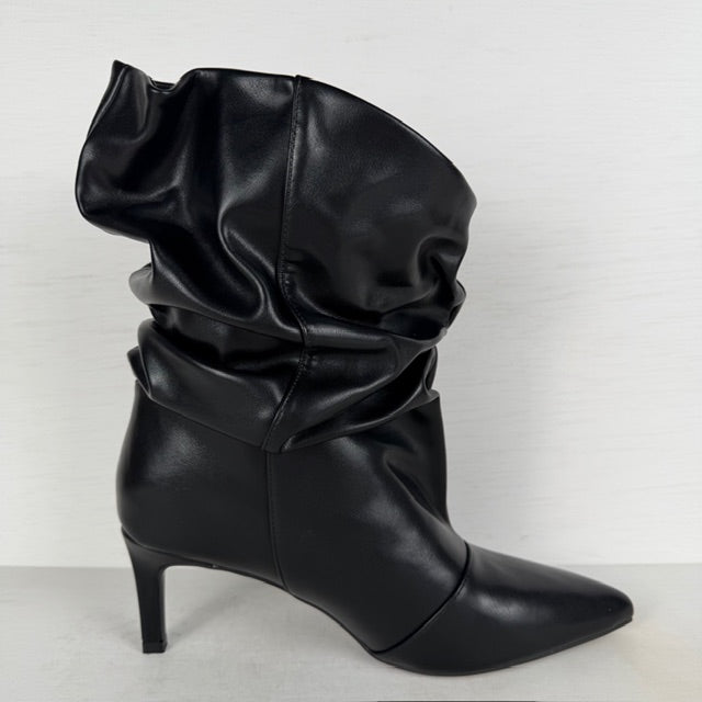 Trendy leatherlook laarzen met slouchy design zwart
