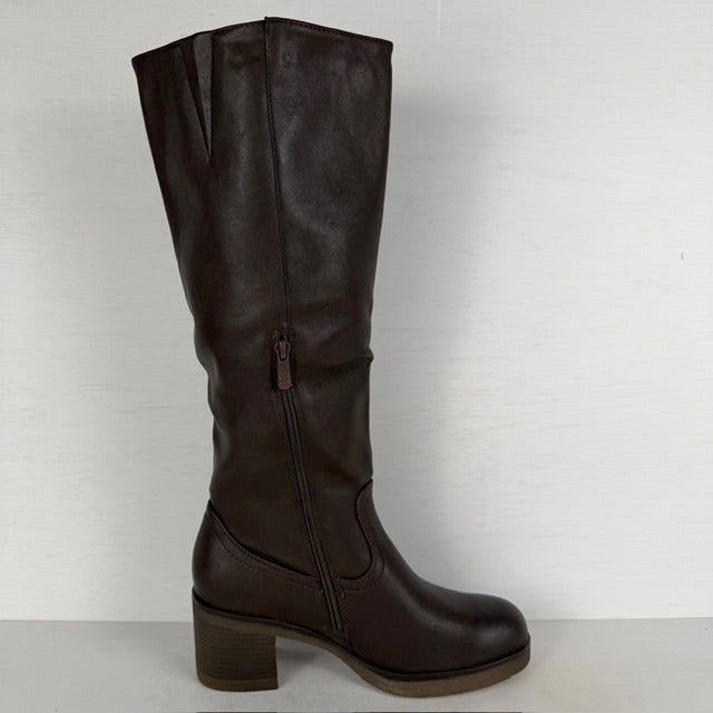 Hoge leatherlook laarzen met blokhak bruin