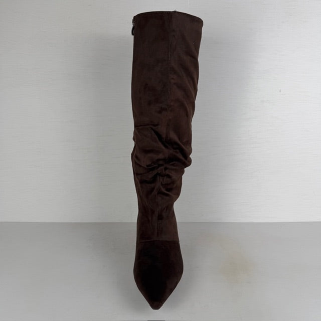 Hoge slouchy laarzen met klein naaldhakje donkerbruin