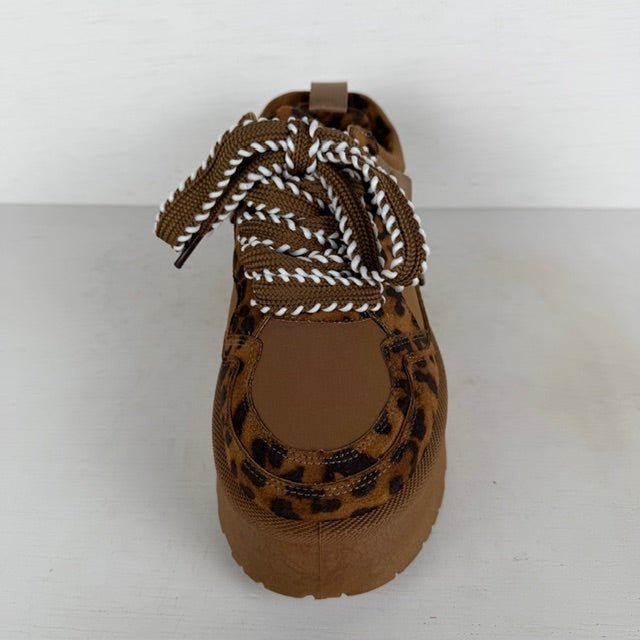 Comfy sneakers met stoere zool panter