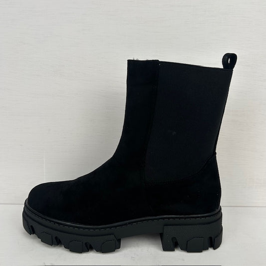 Tijdloze suèdine boots zwart