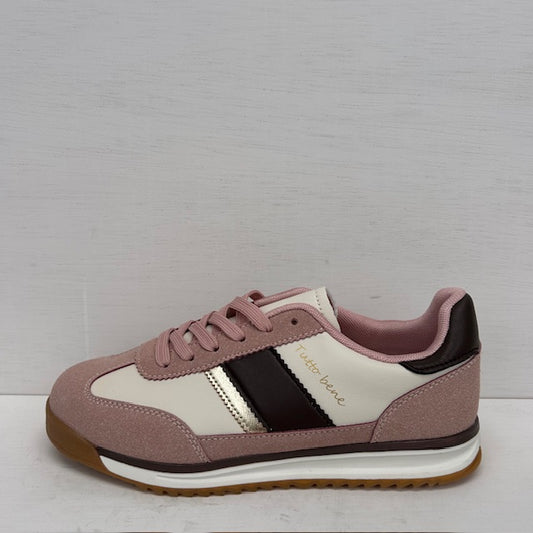 Sneakers met leuke afwerking roze