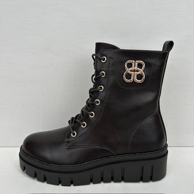 Leatherlook boots met gouden detail donkerbruin