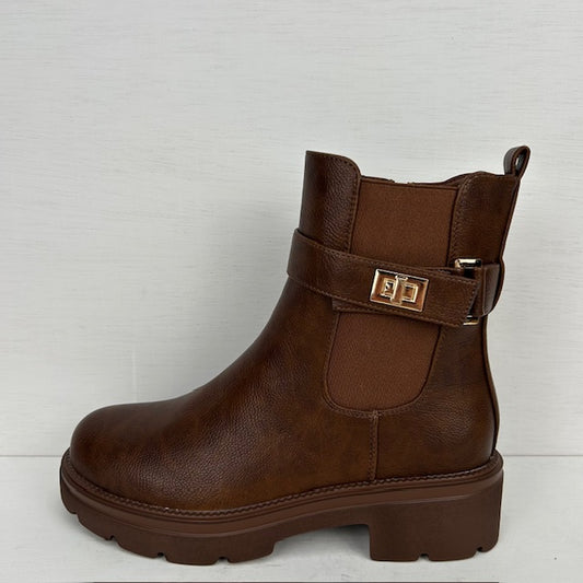Stoere boots met leuk bandje bruin