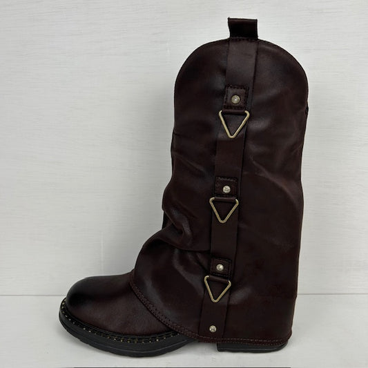 Leatherlook laarzen met trendy flap donkerbruin