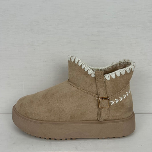 Uggies met leuk stiksel khaki
