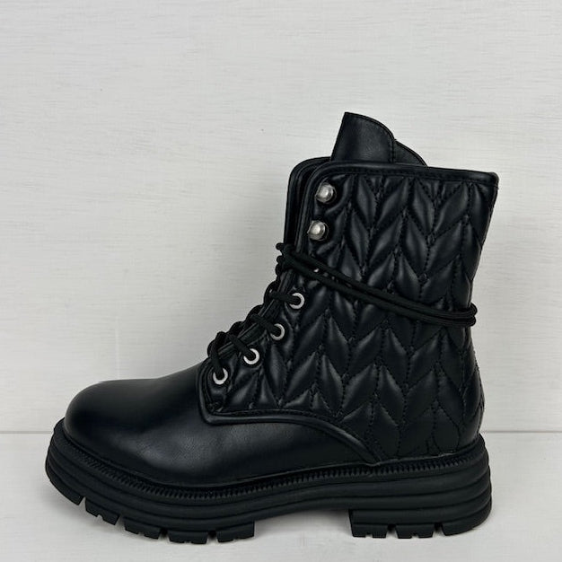 Gave veterboots met padded design zwart