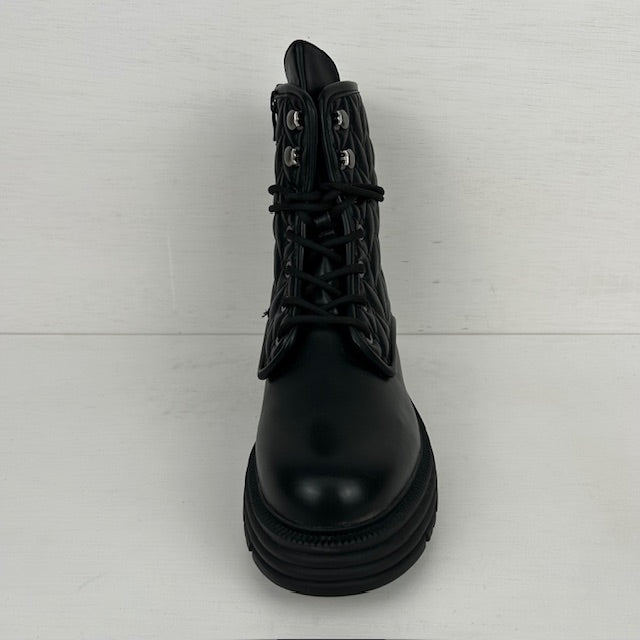Gave veterboots met padded design zwart