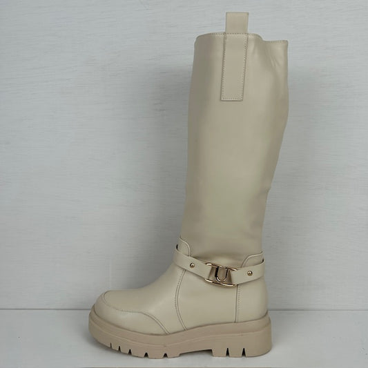 Hoge leatherlook laarzen met sierlijk bandje beige