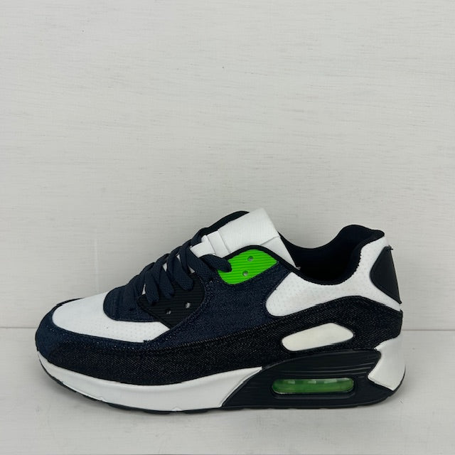 Gave air sneakers jeans