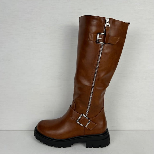 Leatherlook laarzen met leuke afwerking camel