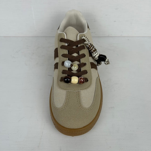 Retro sneakers met leuke details khaki