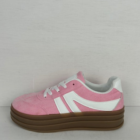 Trendy retro sneakers roze
