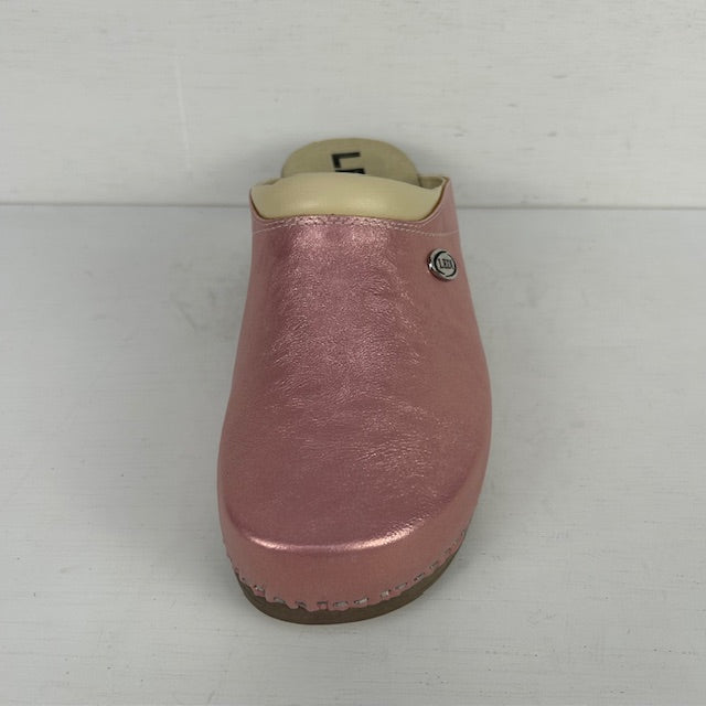 Medische klompen roze met bruine zool