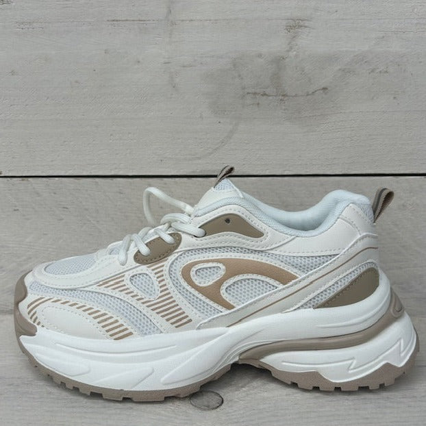 Trendy sportieve sneaker wit beige