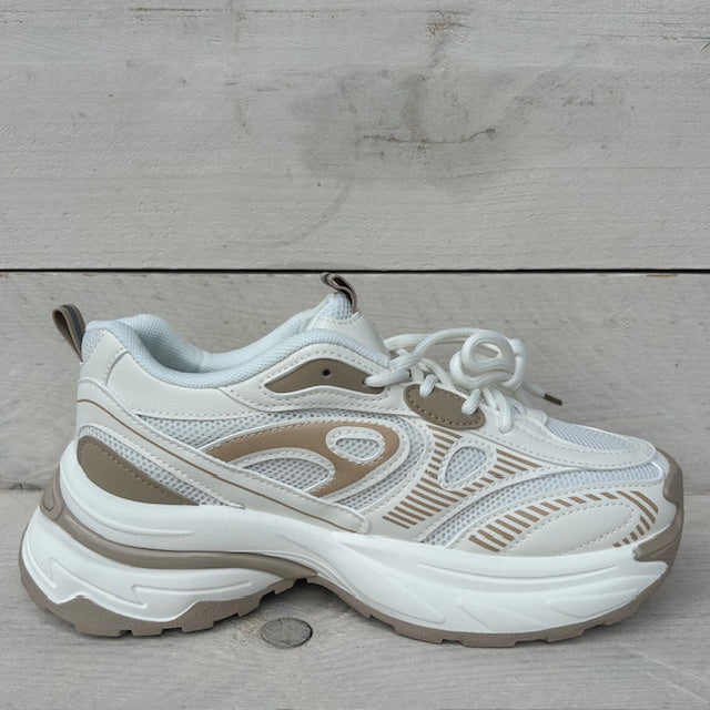 Trendy sportieve sneaker wit beige