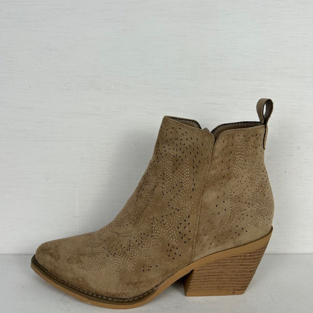 Suèdine cowboylaarsje met gaaf design khaki