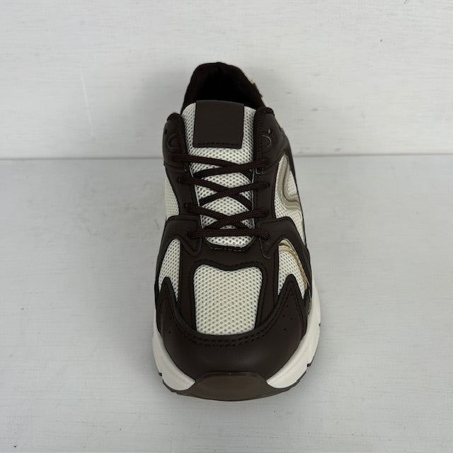 Trendy sneakers met leuke afwerking bruin