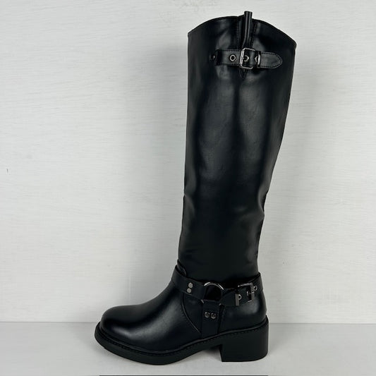 Stoere hoge laarzen met gespjes zwart