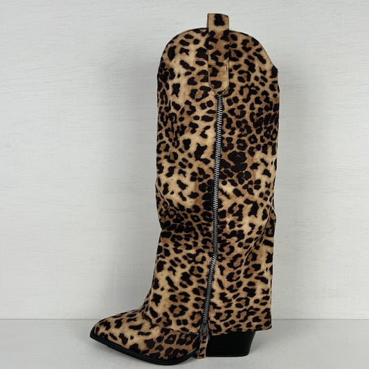 Hoge suèdine cowboylaars met leuke flap panter