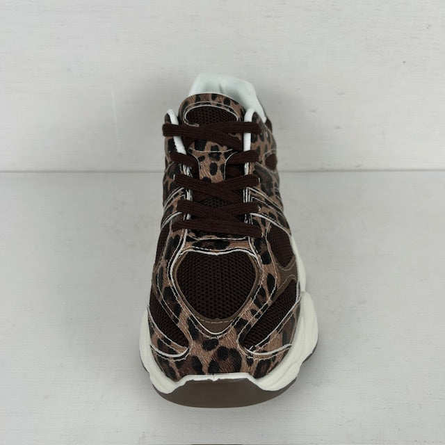 Trendy sneakers met stoere zool panter bruin