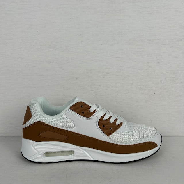 Gave air sneakers wit camel (verkrijgbaar van maat 40 t/m maat 45)