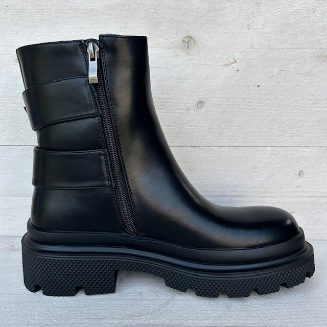 Leatherlook boots met gesp zwart